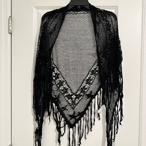 Lace shawl cover